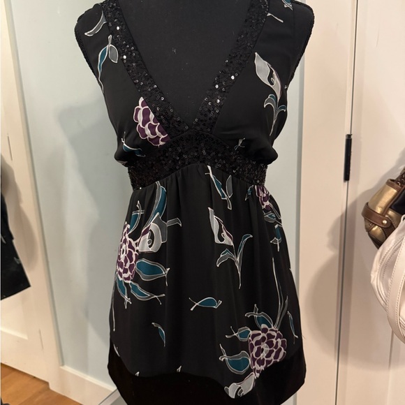 Tops - Y2K beaded top